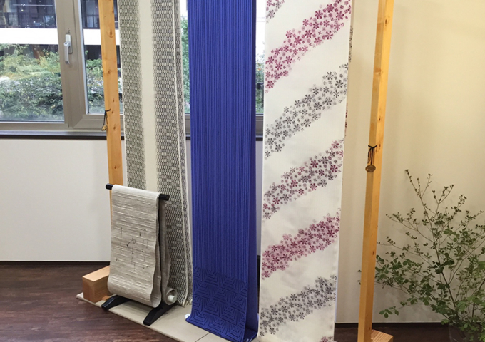 秋月洋子新作展、始まりました